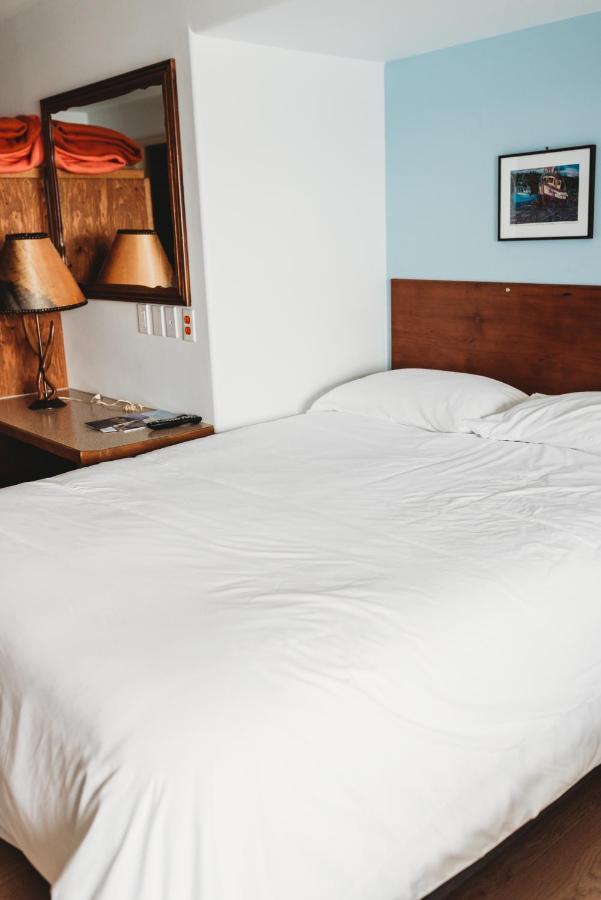The Oceanfront Hotel Sointula Εξωτερικό φωτογραφία